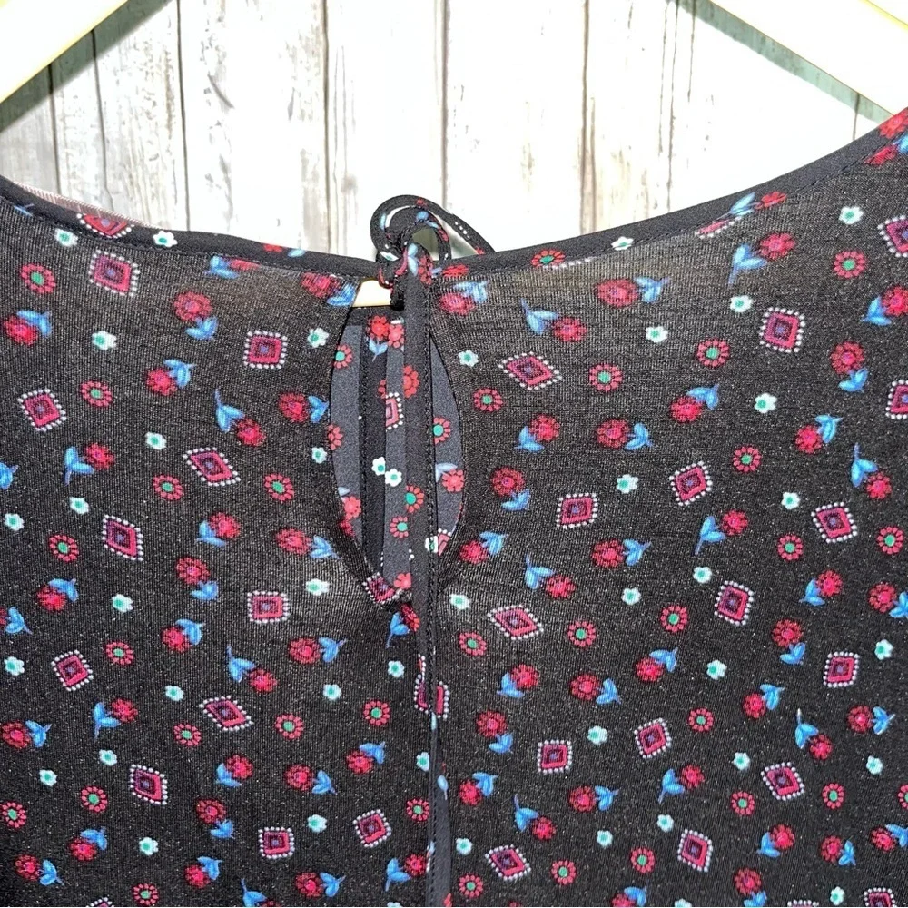 Loft Black Floral Blouse - Picture 5 of 6